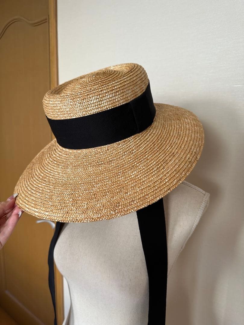 Ca4la ベージュストローハット 黒リボン付き