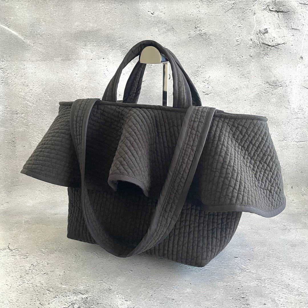 フレアフリル付きトートバッグ（L）　2way 　BK　ヌビバッグ　ハンドメイド