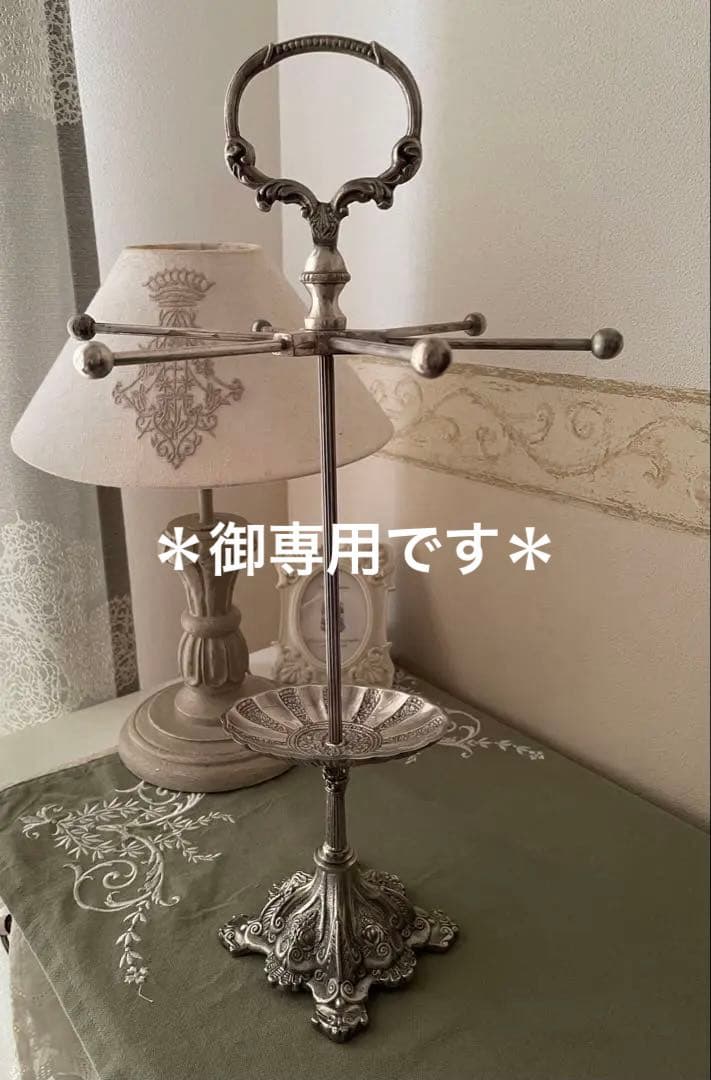 ＊はな様御専用＊ アンティーク風　アクセサリースタンド