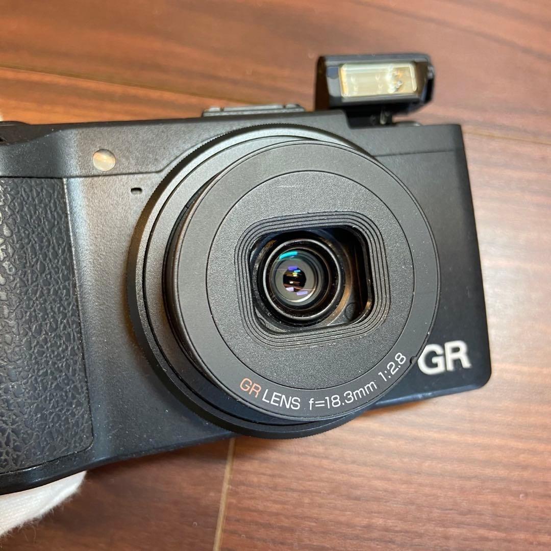 RICOH GR デジカメ ほぼ新品 4938