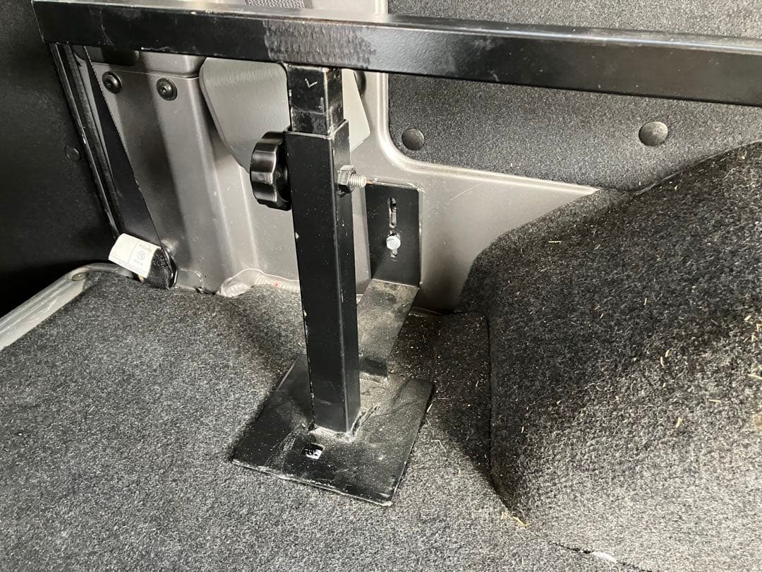 NV350キャラバン　ベッドキット　スチール製 高さ調整可能