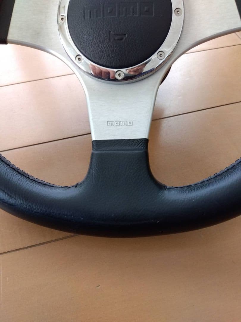 MOMO 　ステアリング　MILLENIUM　ミレニアム　35パイ