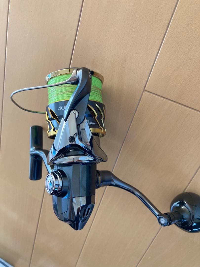 iidemai 様　20ツインパワー4000XG スピニングリール