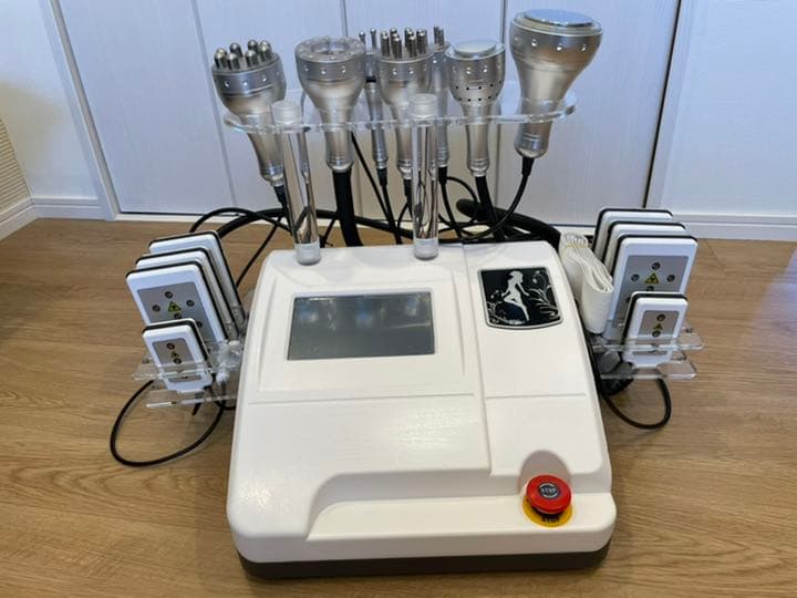 業務用 値下げ交渉可 細身エステ 全身 キャビ 40KHZ 冷却　レーザー他