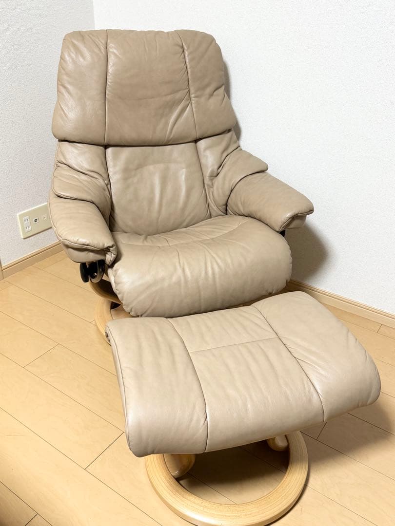 エコーネス ストレスレスチェア　ノルウェー製　本革 オットマン付き