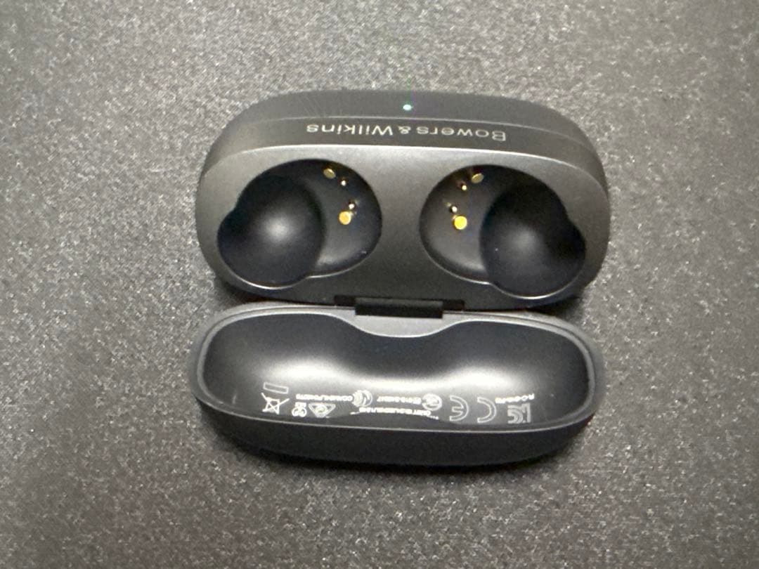 Bowers & Wilkins Pi8 アンスラサイト・ブラック