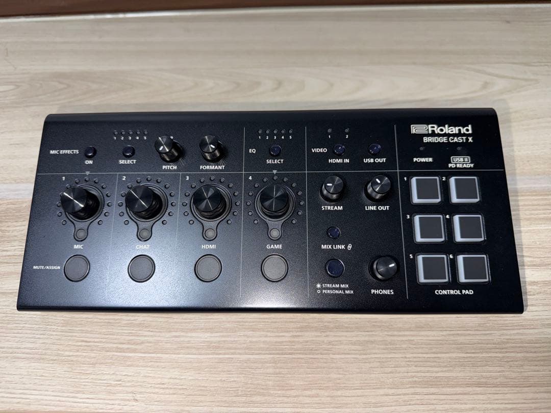 【ほぼ未使用級】Roland BRIDGE CAST X 使用約2ヶ月／元箱あり