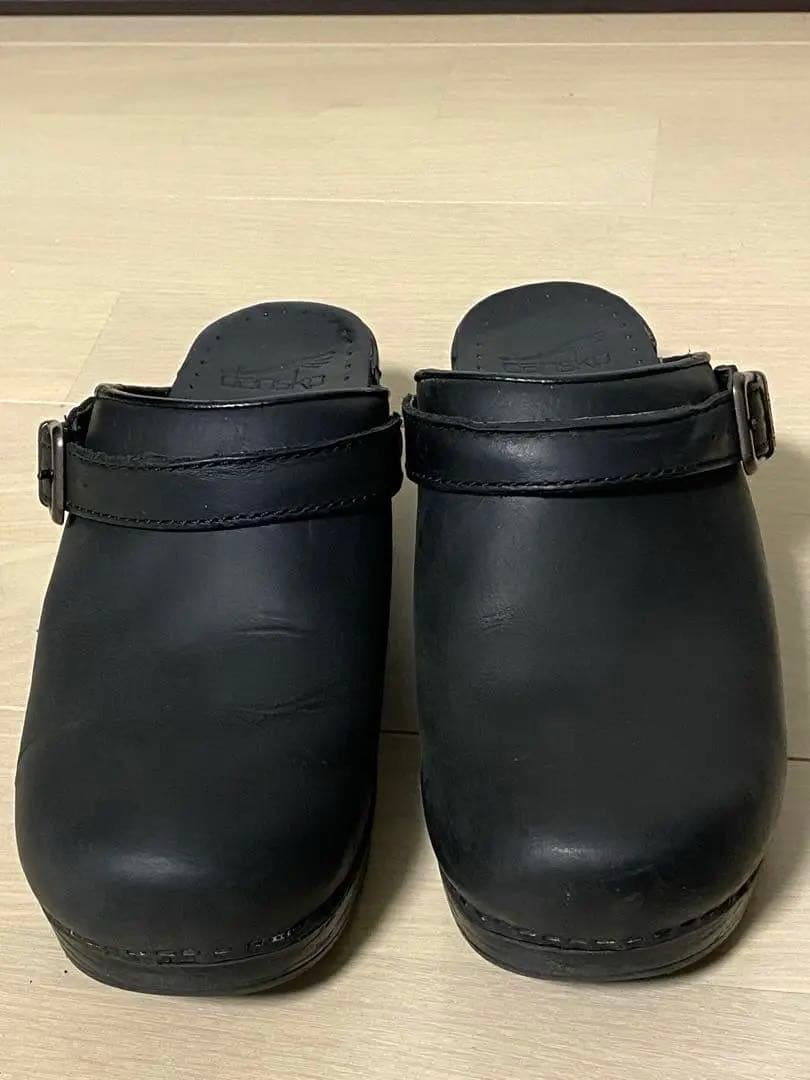 ダンスコ　本革オイルドレザー　クロッグ　サボスリッポンサンダル　黒　36