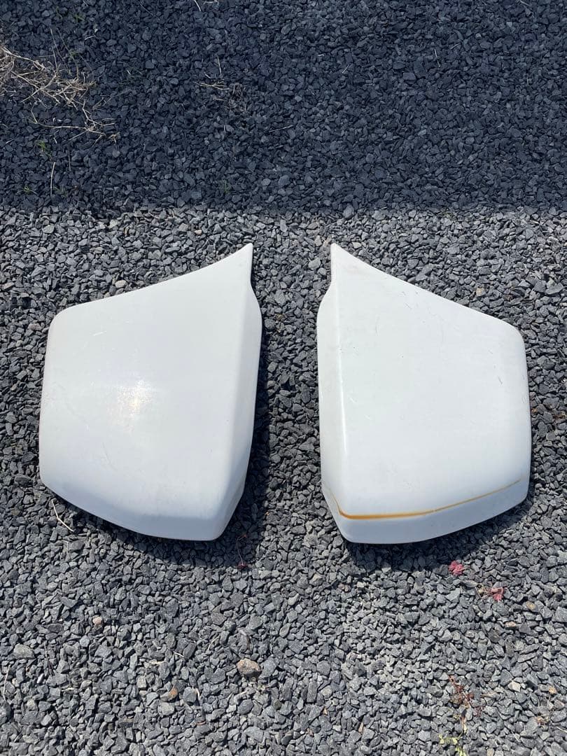 希少　トヨタデリボーイKXC 10Vフロントバンパーコーナーカバー左右中古