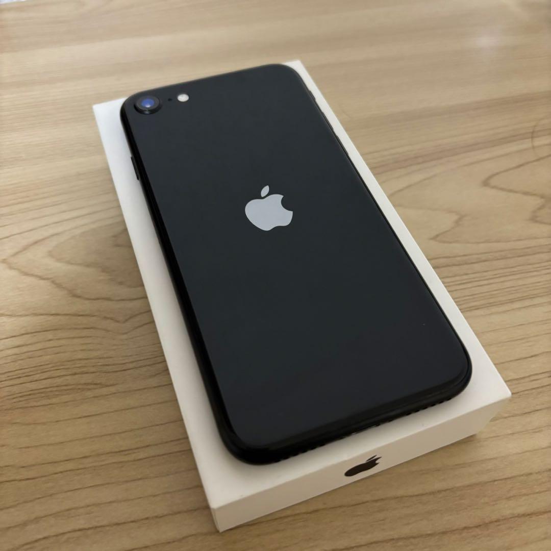 iPhone SE2 128GB ブラックSIMフリー