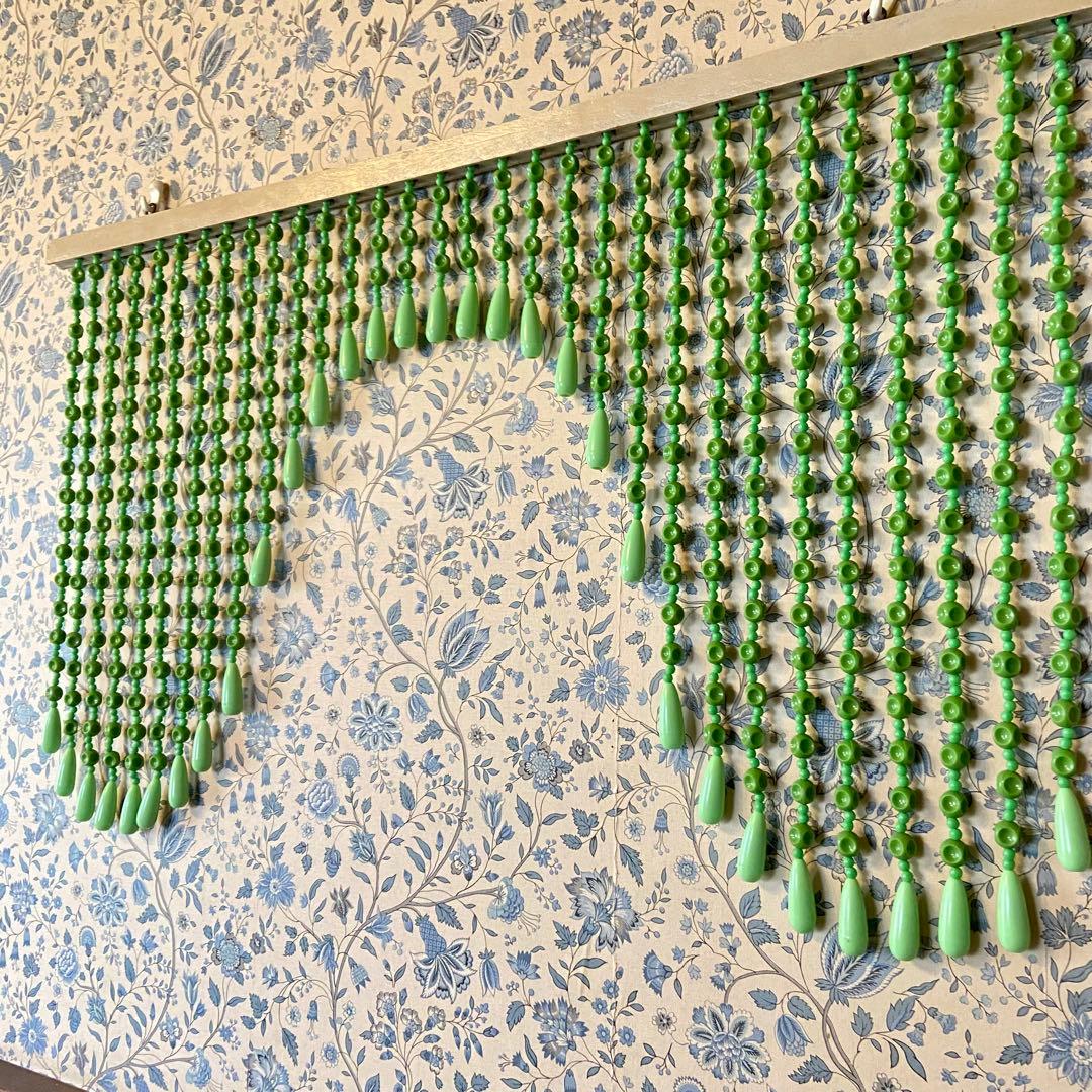 昭和レトロ　ビーズのれん　レトログリーン　当時物　レトロポップ