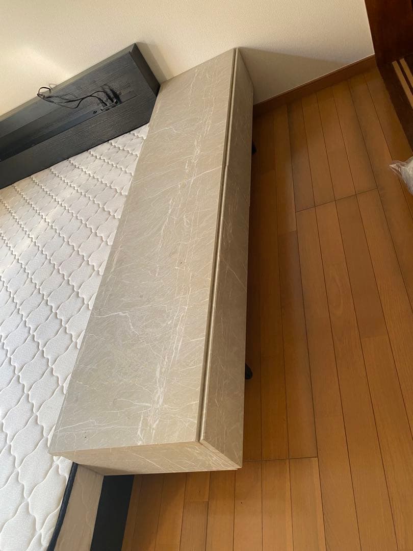 あい☆LOWYAの代理石調・ストーン調のテレビボード テレビ台