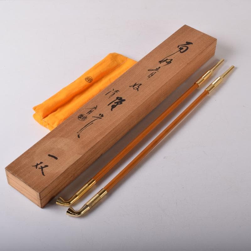 金工師　木村清斎作　而妙斎好　煙管　一對　共布共箱　C　7787