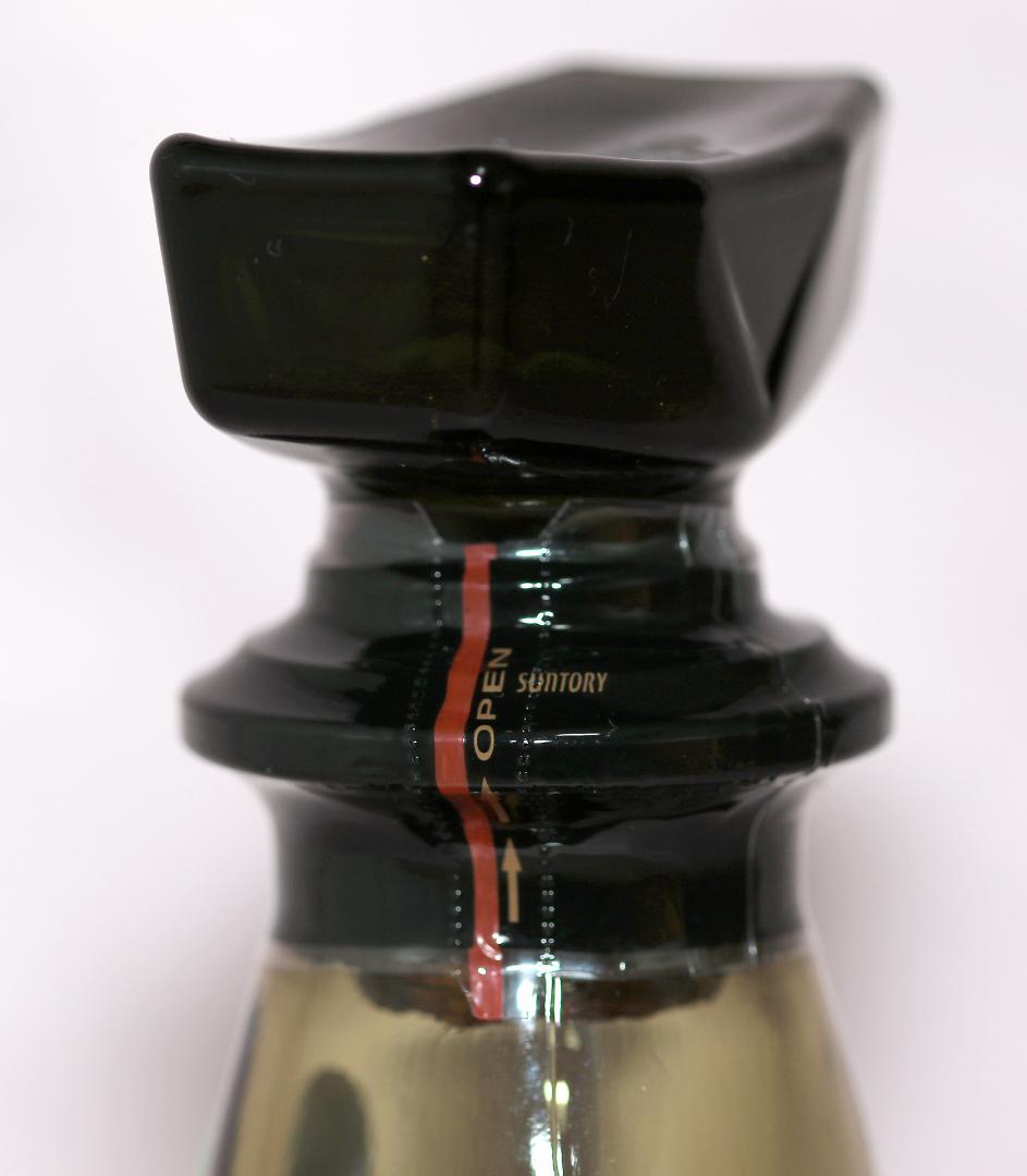 【謹賀新年】昭和のネオン街で輝いた！　サントリー「ローヤル」７００㎖　２本