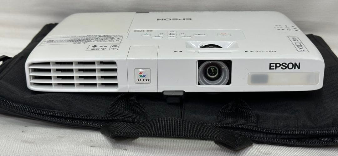 EPSON EB-1750 プロジェクター本体