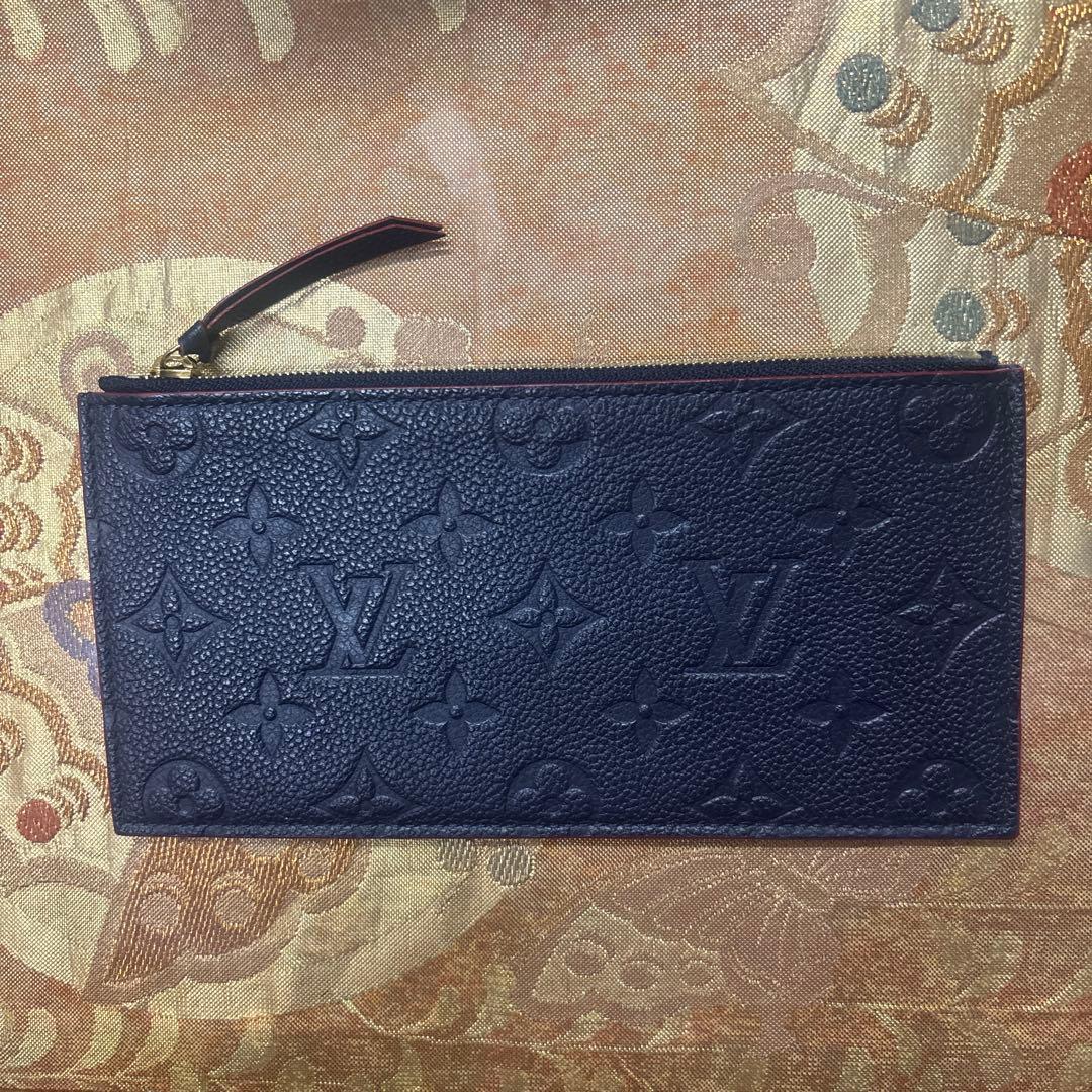 ノエ様　Louis Vuitton ネイビー 長財布