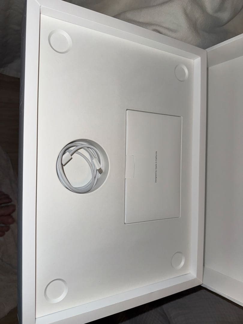 「開封未使用品」　Apple MacBook Air 15inch 8GB