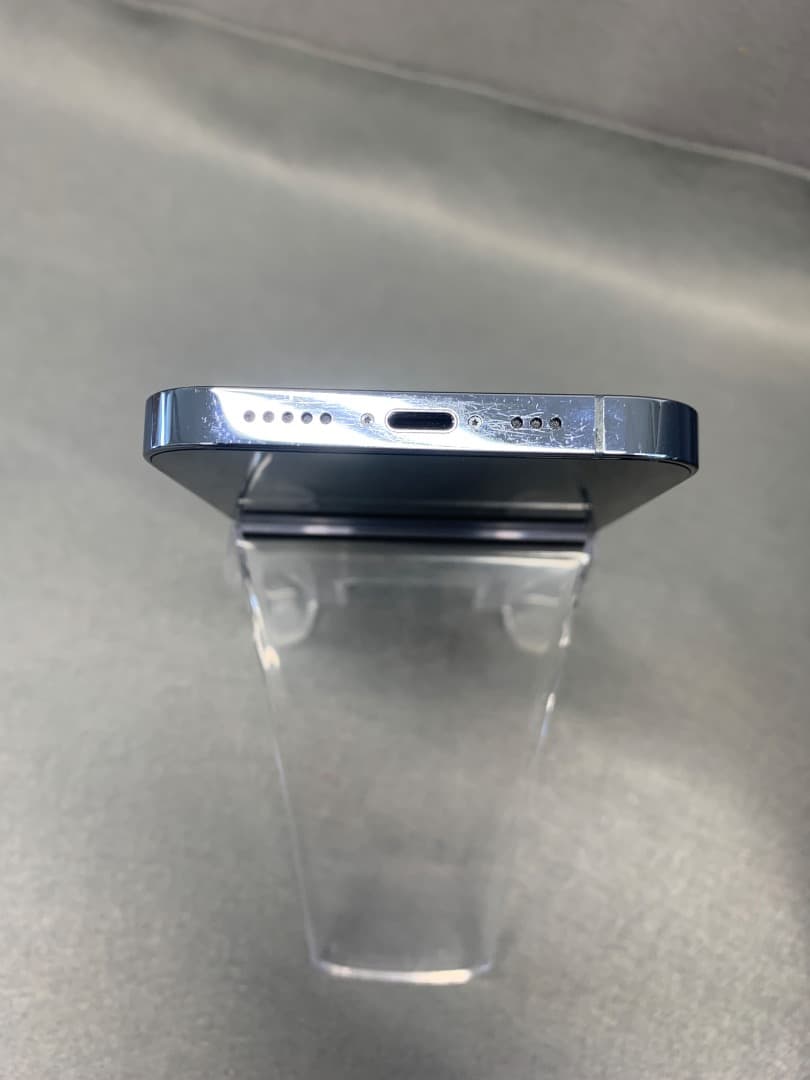 美品　国内版　SIMフリー　iPhone13 Pro 128GB シエラブルー色