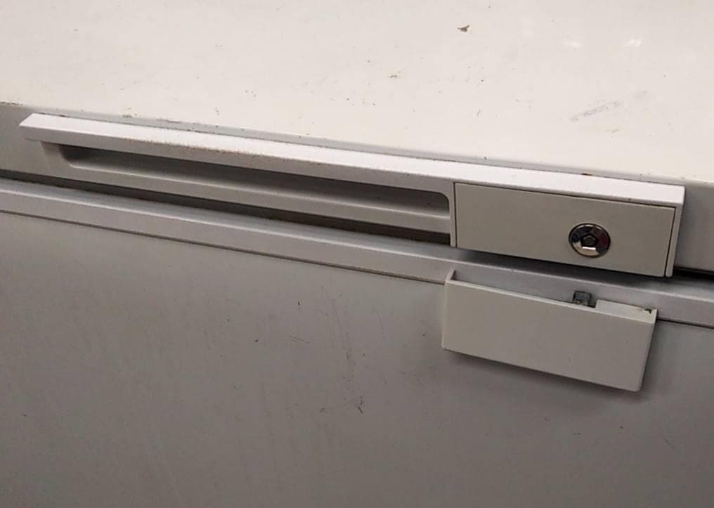 冷凍ストッカー 152-OR 140L 引取の場合7000円引