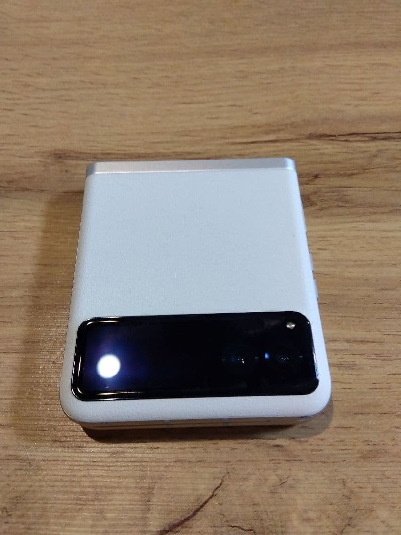 【K&Y☆atelier】motorola　razr40