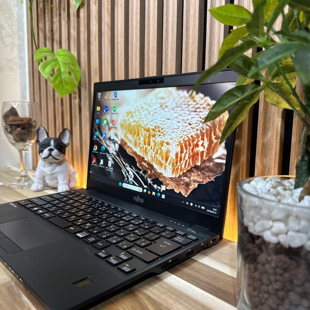 おすすめ‼️LIFEBOOK U939/A☘️最高峰i7☘フルHD☘ノートパソコン