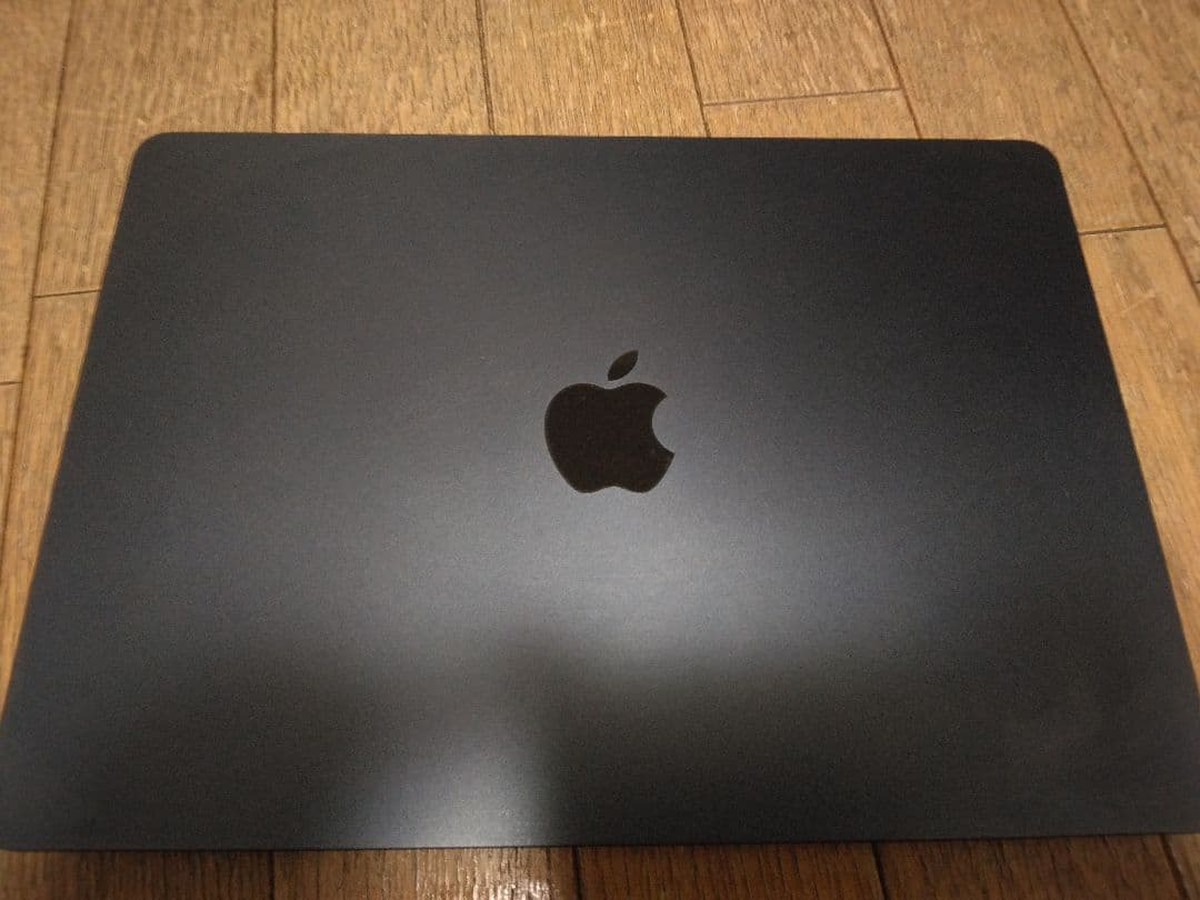 13インチMacBook Air -　ミッドナイト　M4