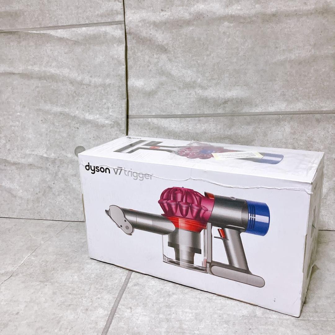 【新品未開封品】dyson V7 Trigger ハンディクリーナー HH11