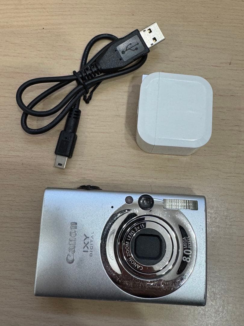 Canon IXY DIGITAL 8.0メガピクセル コンパクトデジタルカメラ