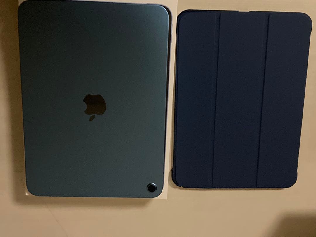 iPad11世代最新A16　カバー、ガラスフィルム、ペン付き