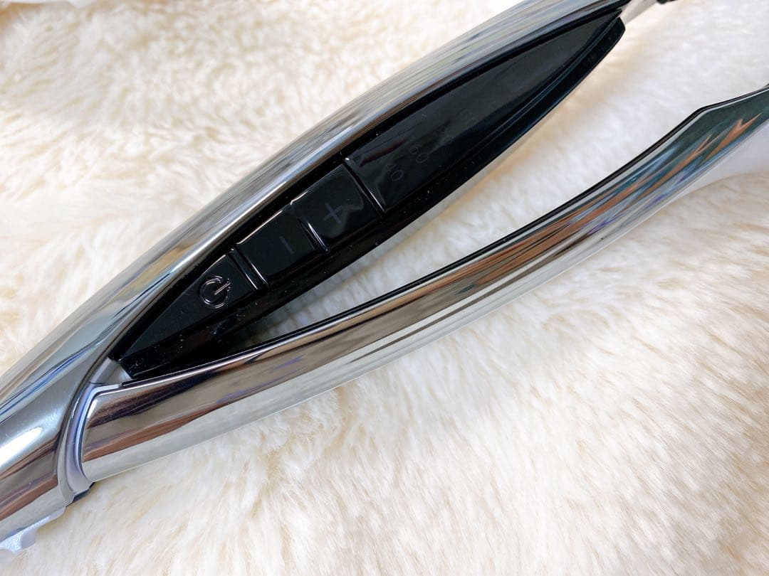 【超美品】ReFa/リファビューテック ストレートアイロン/ホワイト キャップ有