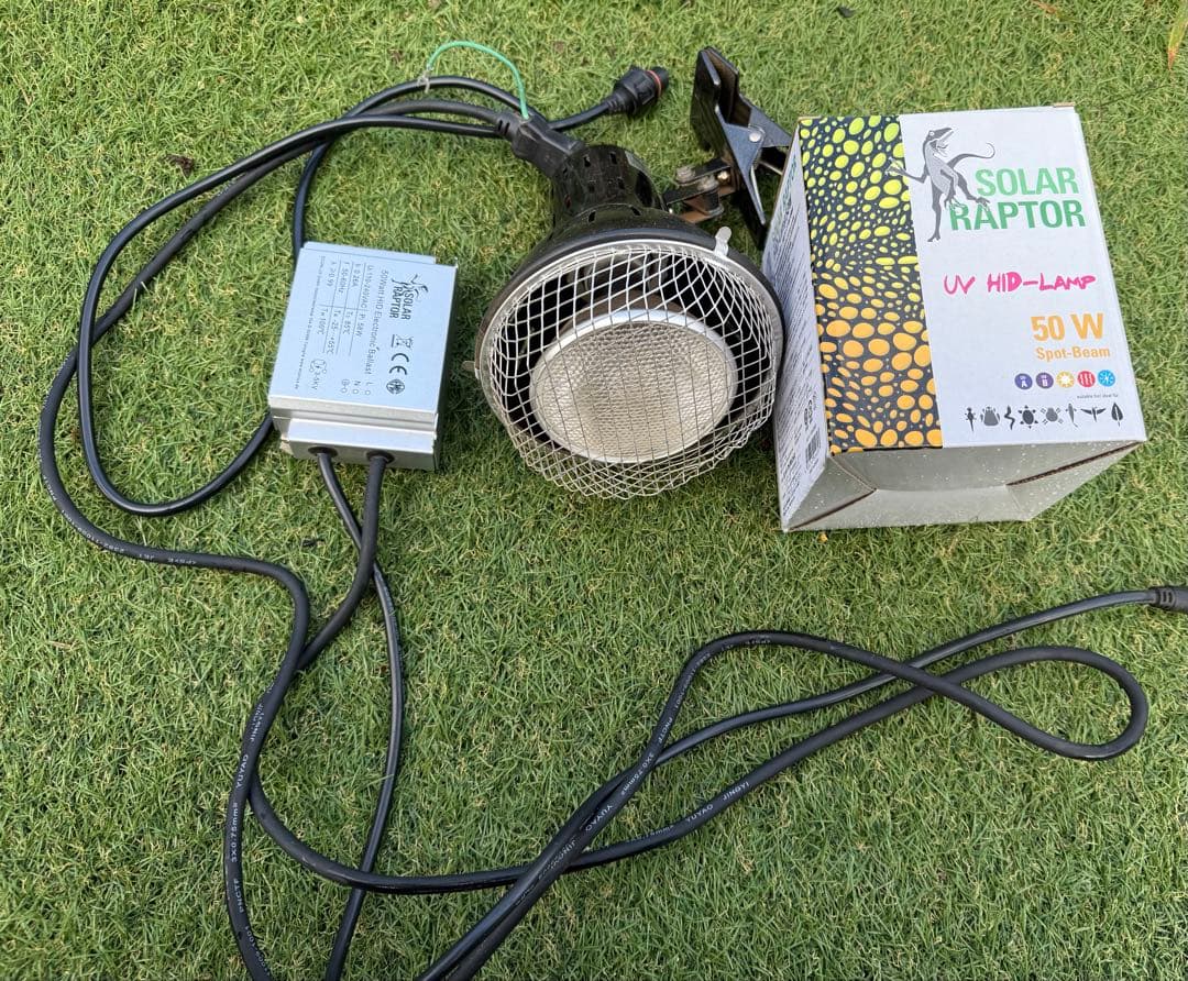 爬虫類飼育4点セット　ソーラーラプター、サーモスタット、暖突、ZOOMED