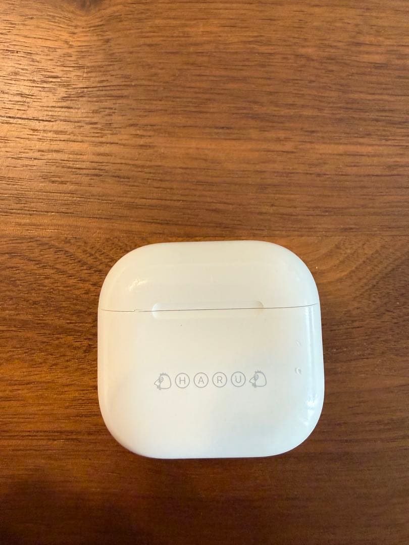 AirPods 4本体 ホワイト 充電ケース付き