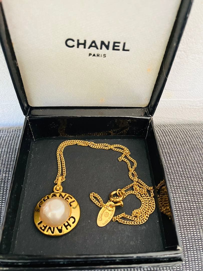 CHANEL ヴィンテージ、パール付ネックレス