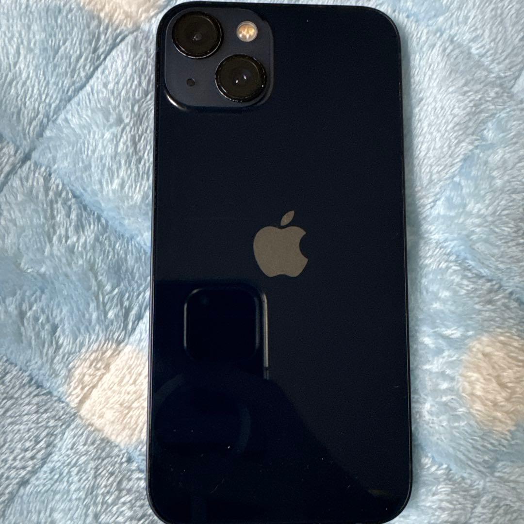 Apple iPhone 13 ミッドナイト　ケース３個付き