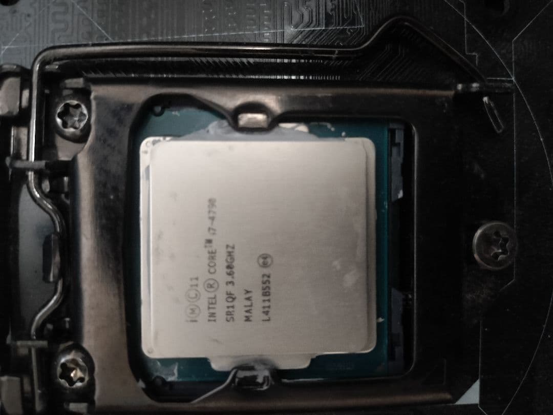 ASRock Z97 Extreme マザーボード + i7-4790 +メモリ