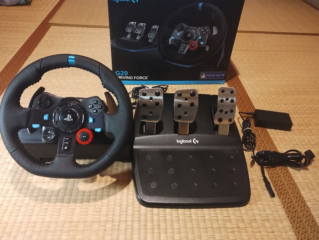 Logicool G ステアリングコントローラー LPRC-15000d ブラ…