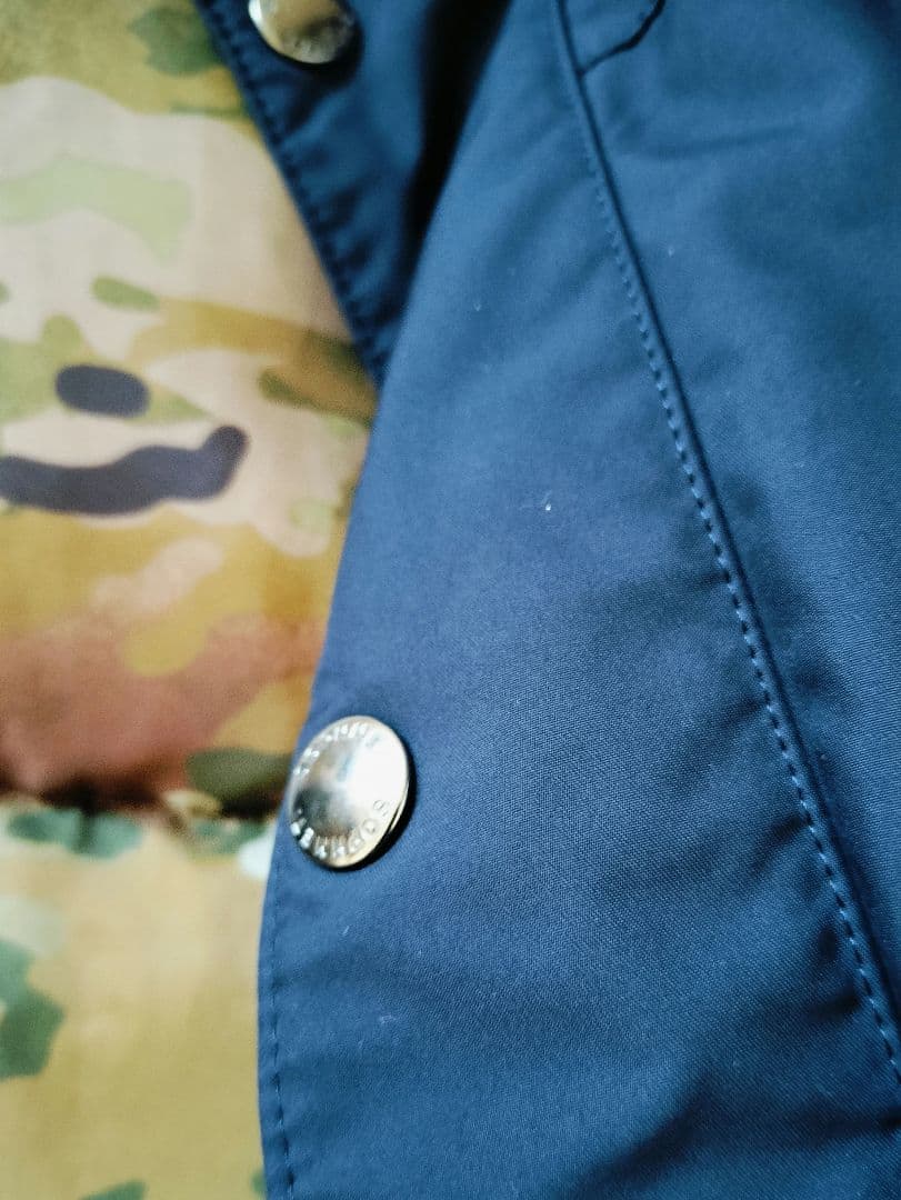 ツンベ　ソフネット　ダウンジャケット