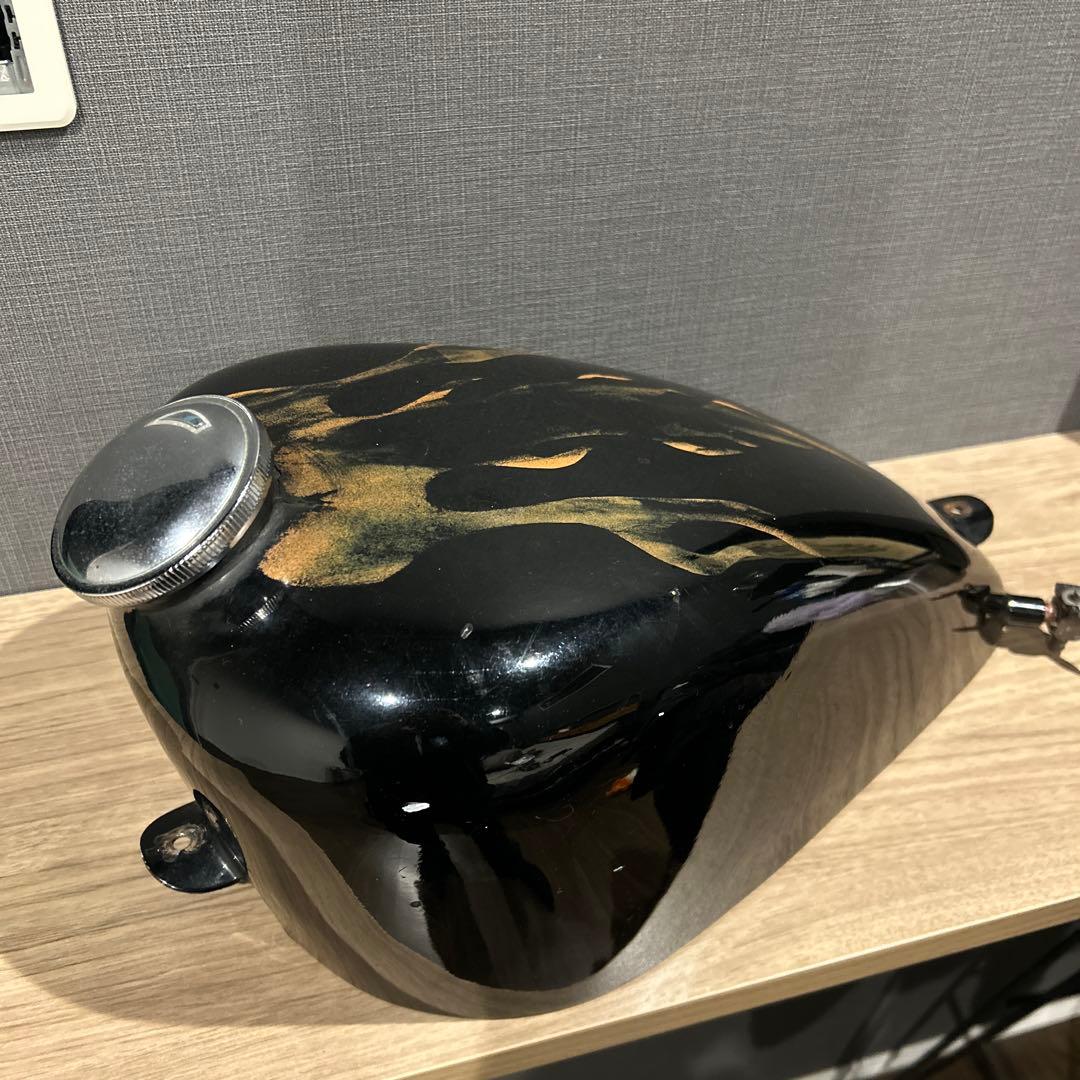 ハーレー　タンク　スポタン　スポーツスタータンク