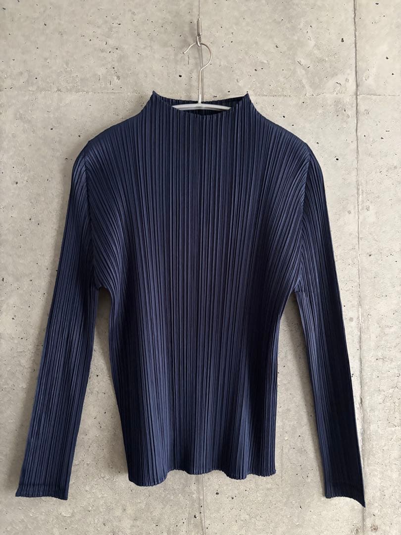 プリーツプリーズ ハイネック長袖シャツ ネイビー サイズ3