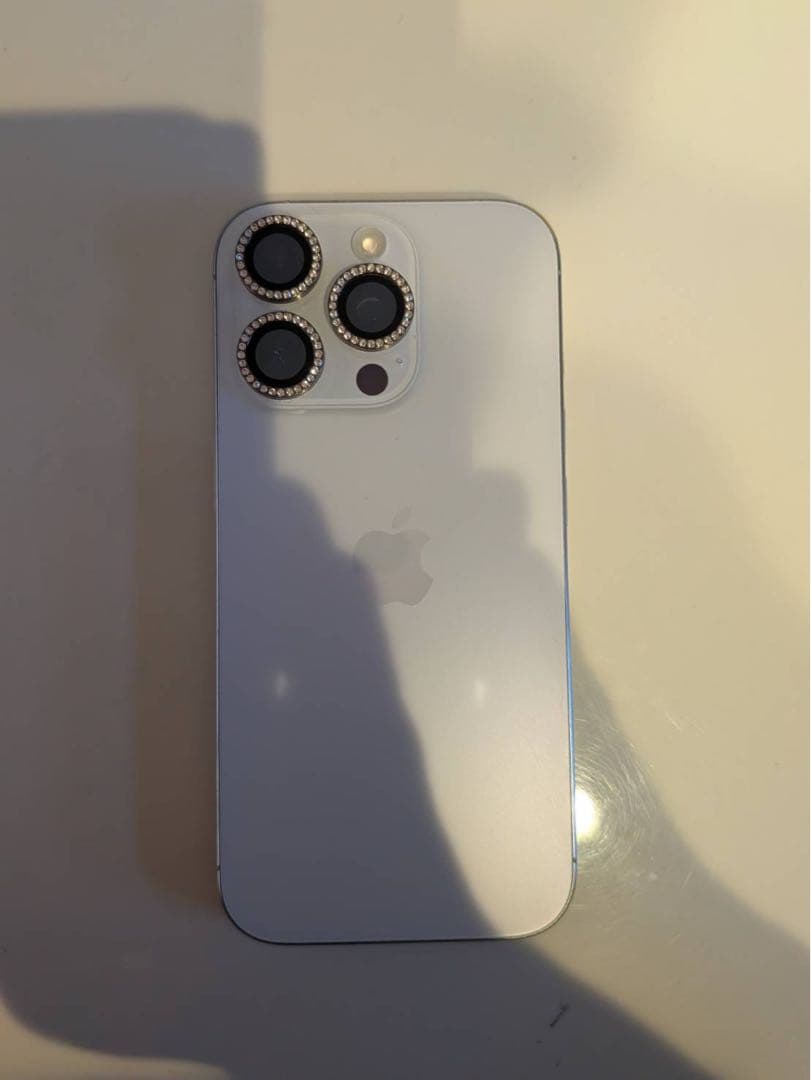 Apple iPhone 16 Pro シルバー 本体