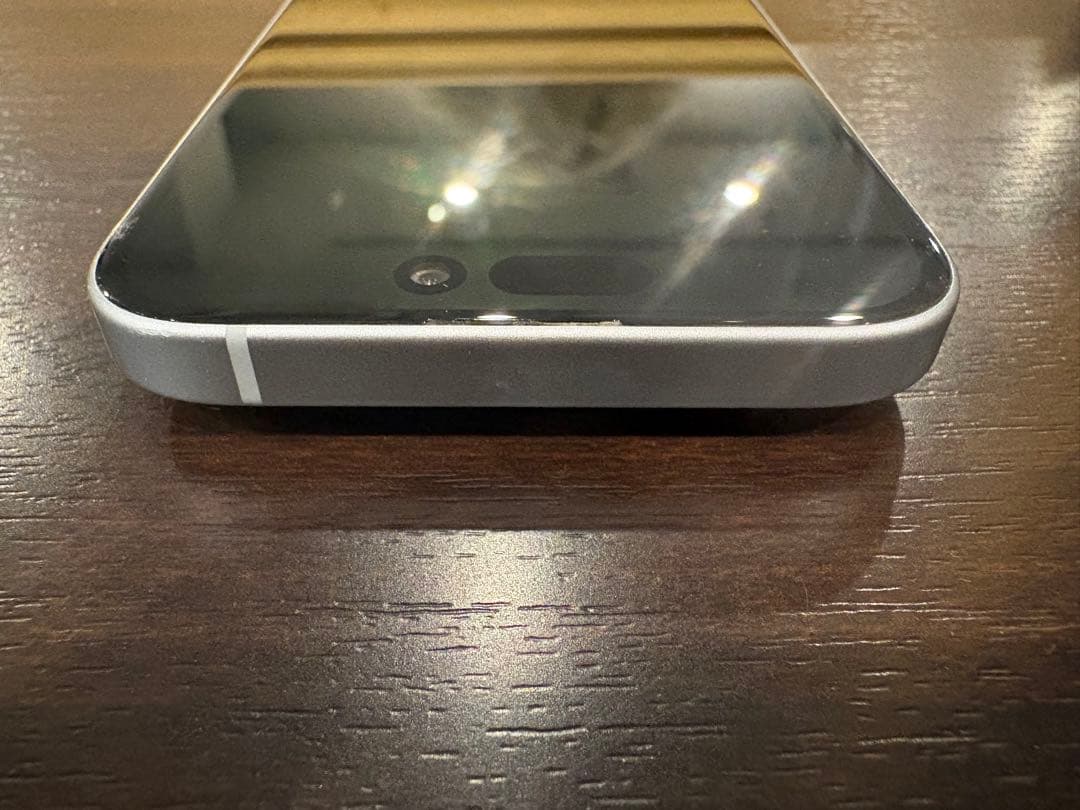 【美品】 iPhone 15 128GB バッテリー92% SIMフリー