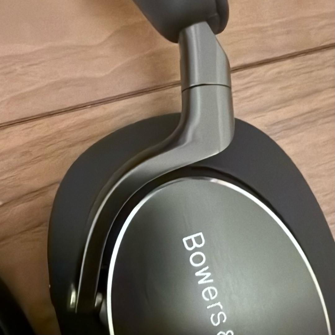 Bowers & Wilkins「B&W」PX8 ブラック ほぼ新品・おまけ付き