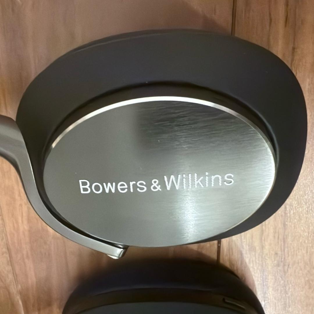 Bowers & Wilkins「B&W」PX8 ブラック ほぼ新品・おまけ付き