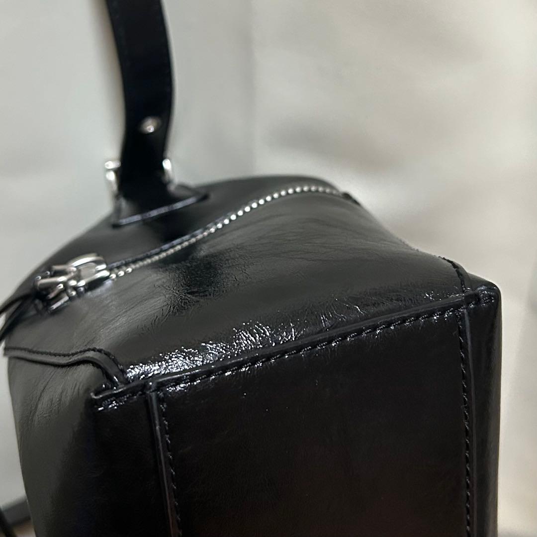 チャールズアンドキース　バッグ　ザイリア　ホーボーバッグ　ショルダーバッグ