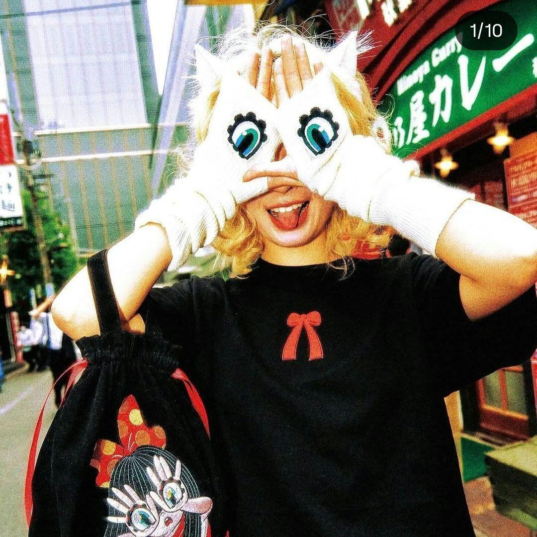 GRAPEBRAIN XRAGE 手の目少女 アームカバー にぎるちゃん ソフビ