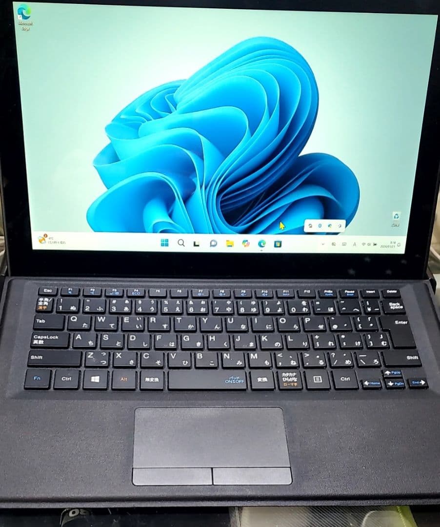 NECタブレット Windows11 専用カバーキーボード、充電機グレードル付き