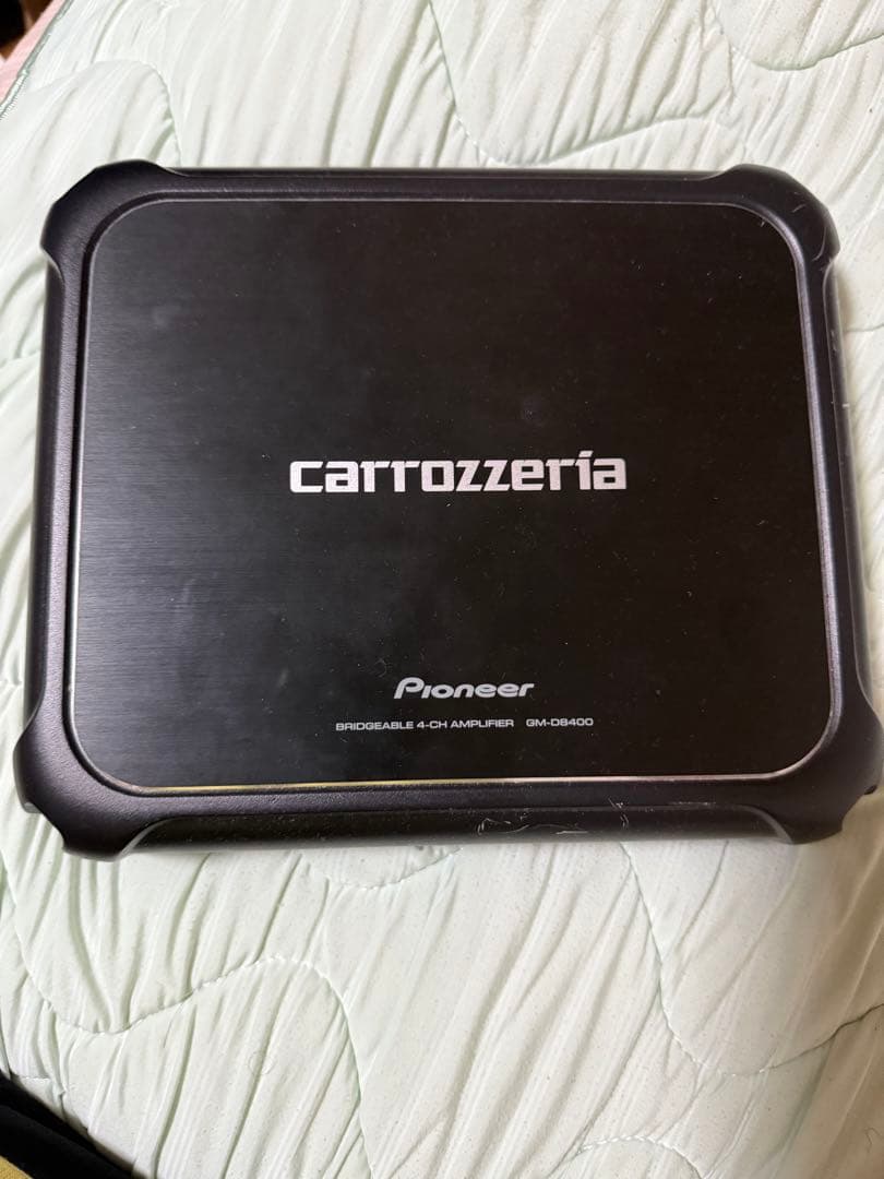 Pioneer carrozzeria 4chアンプ GM-D8400