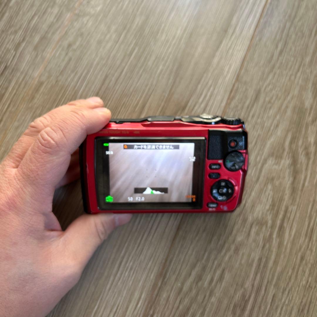 Olympus Tough TG-6レッド 本体