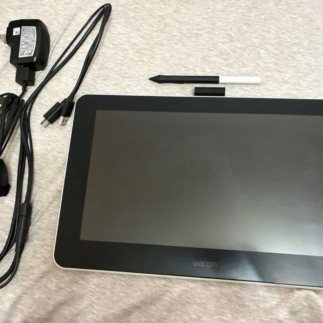 WacomOne13(gen.1)DTC133W1D／美品 液晶ペンタブレット