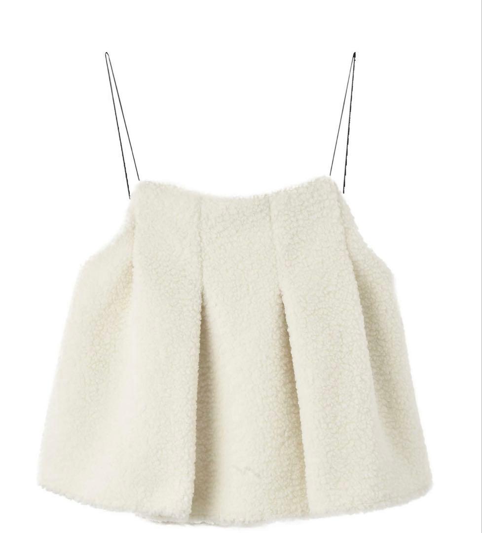 新品♡AKTE ボアキャミソール